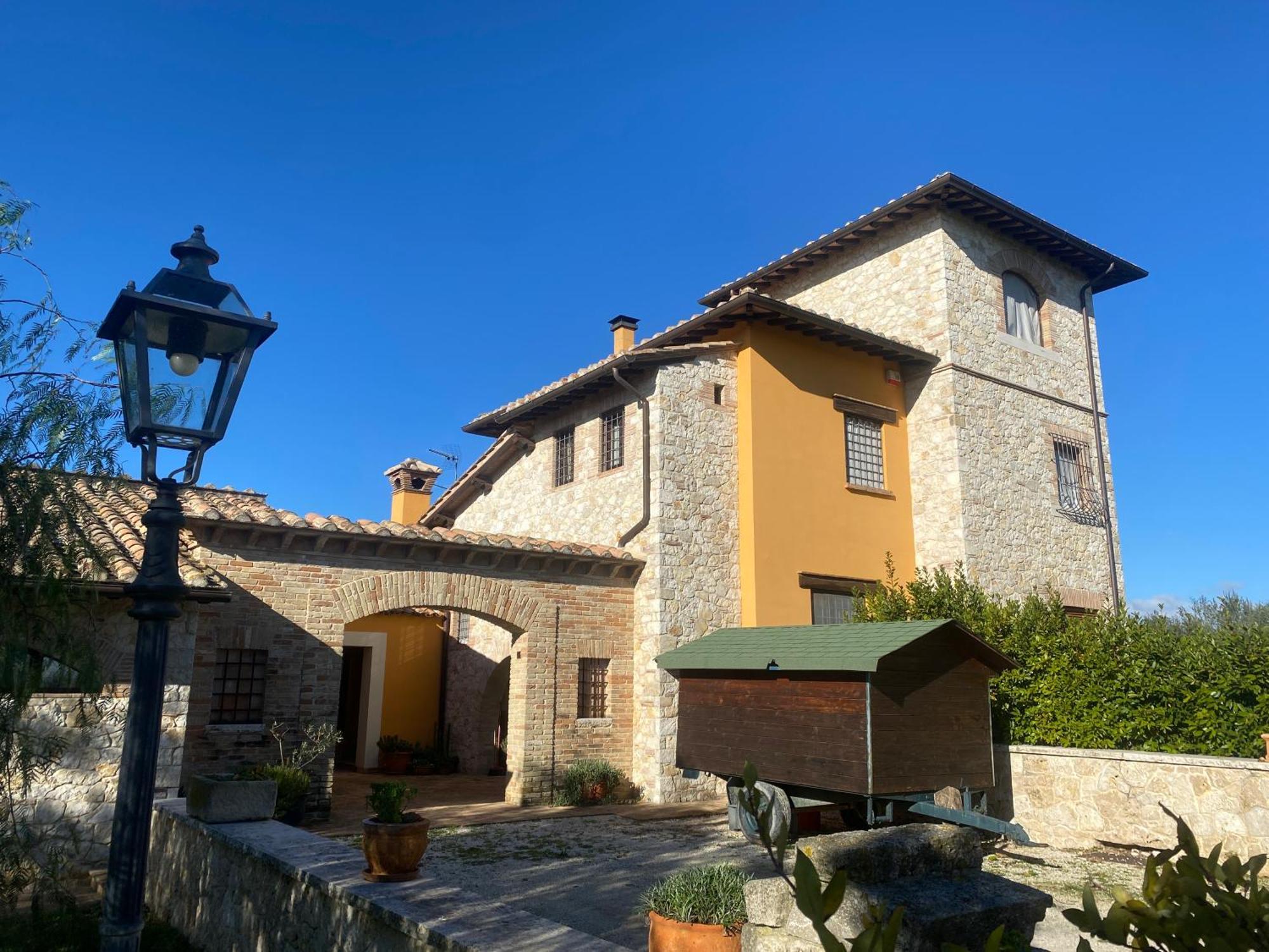 Monte Campano La Casa Di Betta 빌라 외부 사진